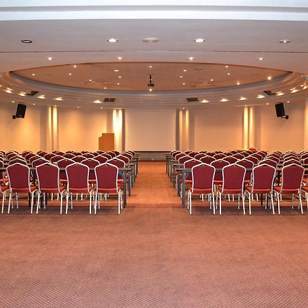 President Hotel Блумфонтейн Экстерьер фото